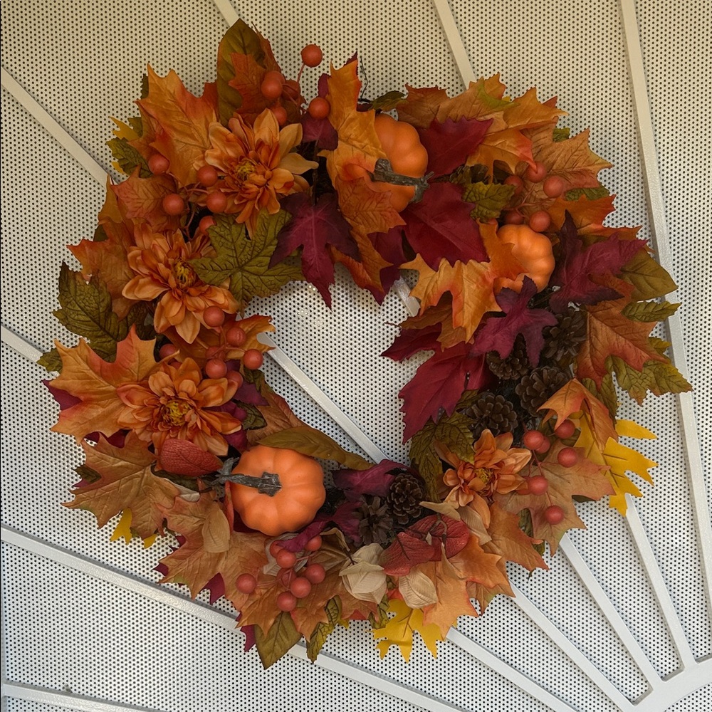 Autumn Harvest Wreath with Pumpkins